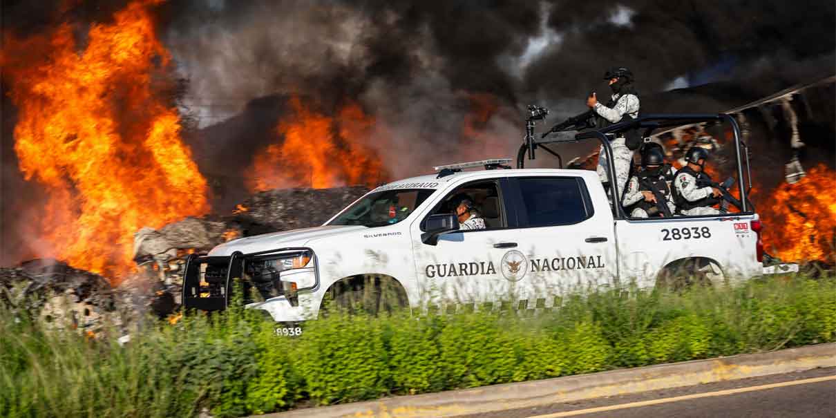 VIDEO. Militares dan atención médica a Sicarios de Los Chapitos tras enfentamiento en Sinaloa