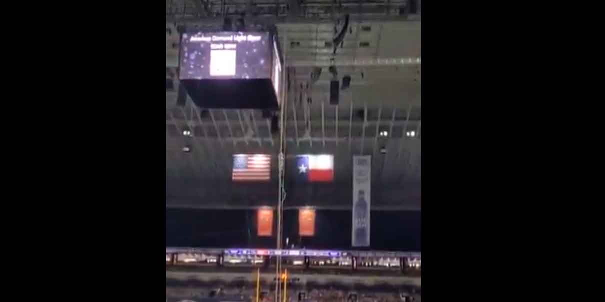 Muere militar tras caer durante exhibición de rápel en estadio de Texas