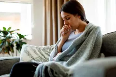 ¿Cómo aliviar la tos de forma natural este invierno?