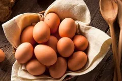 ¿Cuántos HUEVOS podemos comer al día?, según nutricionista