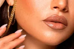 Brillo, volumen y precio accesible: así es el gloss viral de Kiko Milano