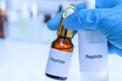 Péptidos: qué son, usos comunes y riesgos