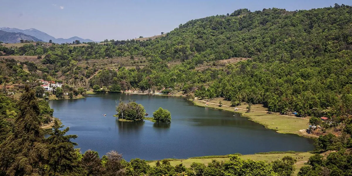 ¿Cómo llegar a la Laguna de Atezca en Hidalgo? La ruta para descubrir este tesoro natural