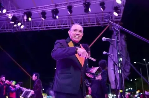 Muere Álvaro Pava a los 65 años, voz original de La Sonora Dinamita y de la icónica versión de "Mil horas"