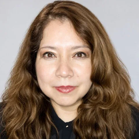 Profile picture for user Claudia Cisneros