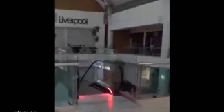 Video de supuesta niña fantasma en centro comercial se vuelve viral y desata debate en redes sociales