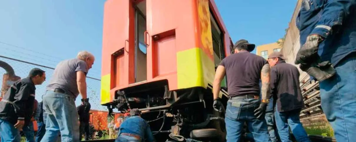 Vagón de la Línea 3 del Metro se descarrila en talleres de Ticomán; no había pasajeros